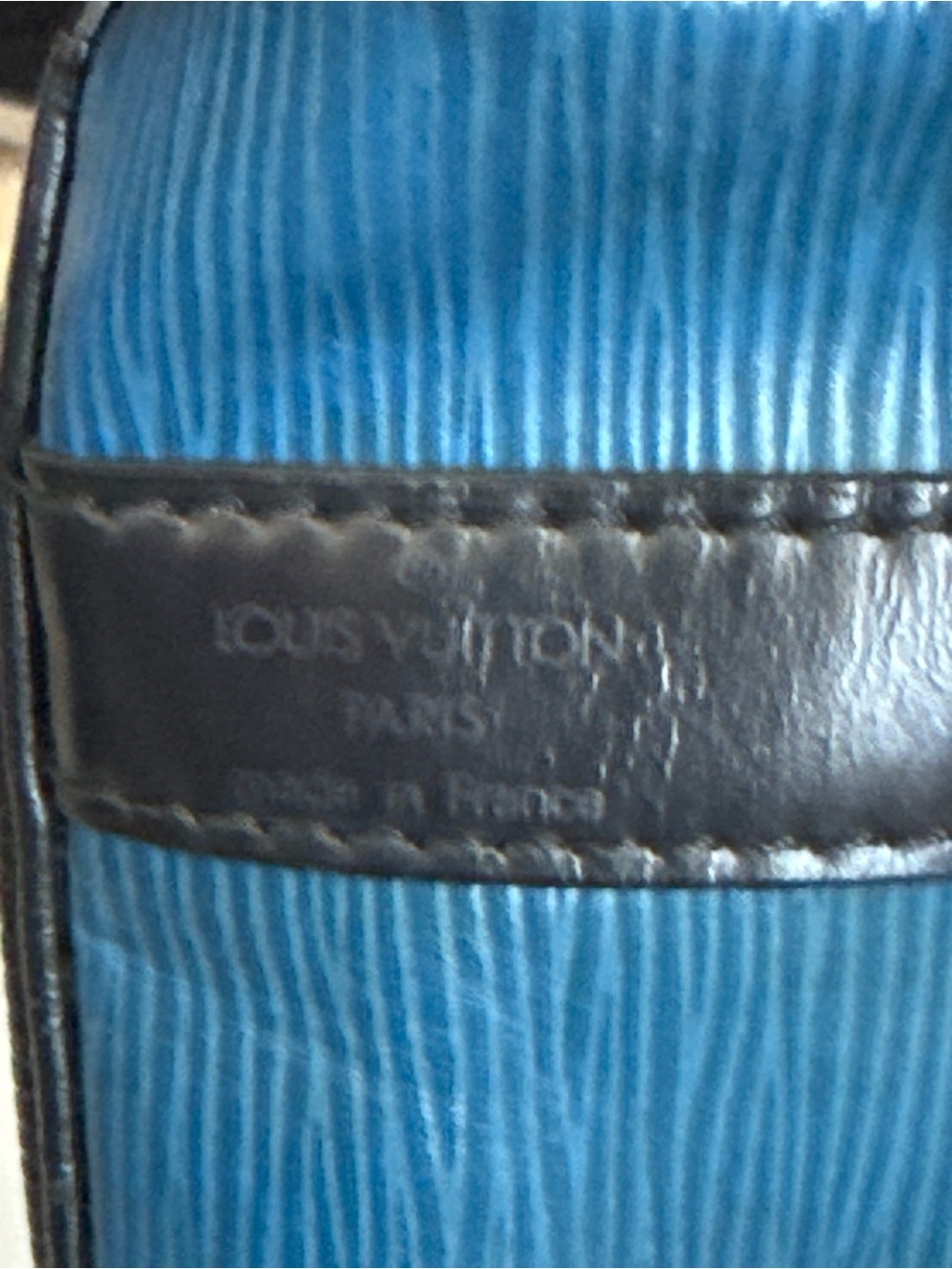 Louis Vuitton Blue Epi Noe Leather Crossbody with Black Trim - Picture 14 of 16